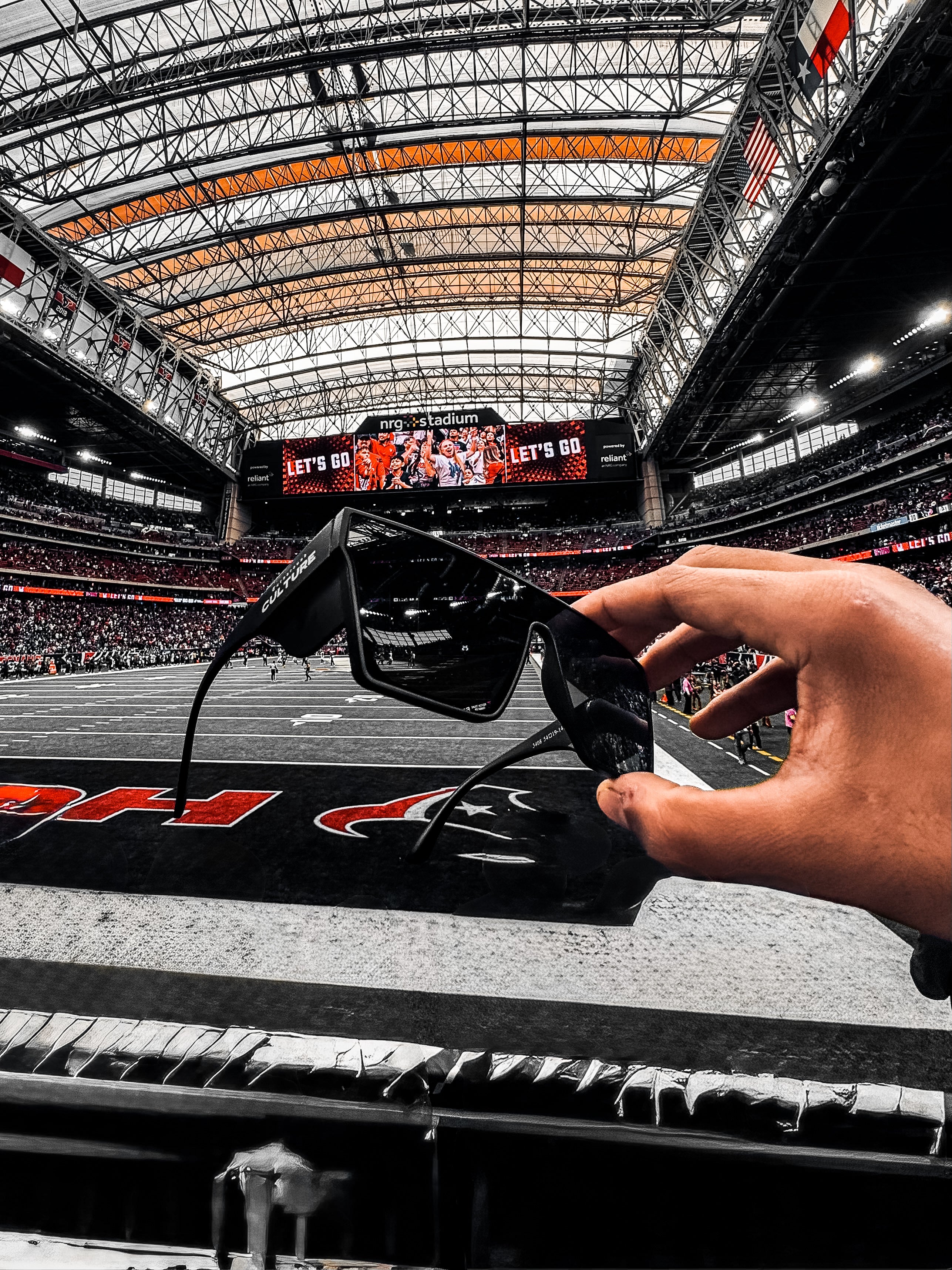 Selected Variant Image